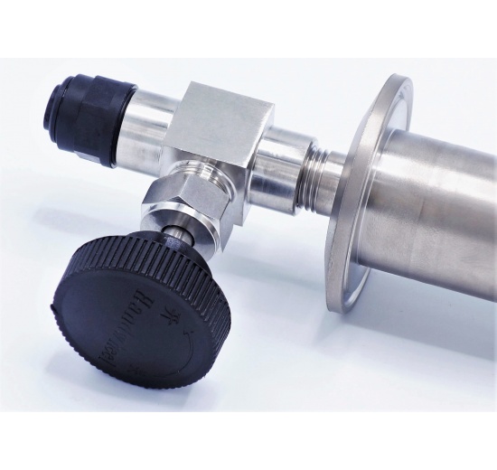 areátor s příslušenstvím - detail škrtícího ventilu