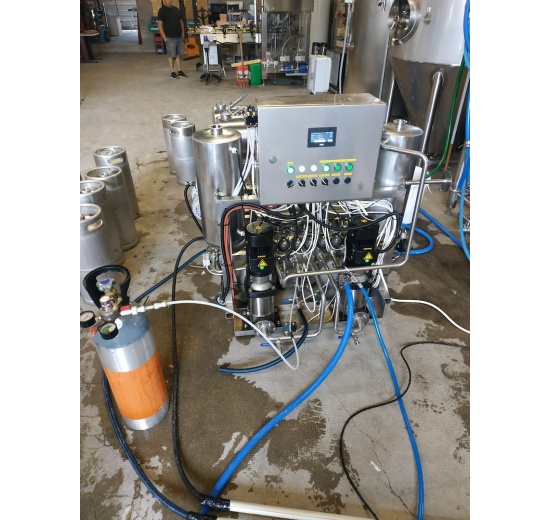 Automatické plničky KEG sudů / myčky