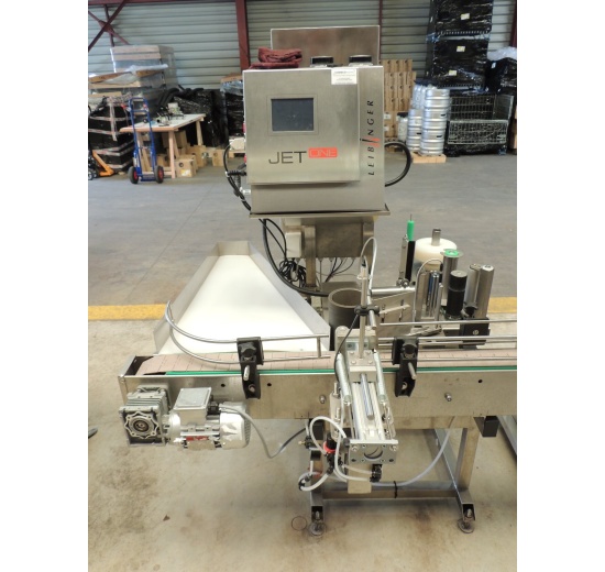 etiketovací stroj pro skleněné lahve