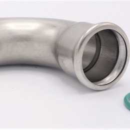 Koleno 90°, lisovací, nerezové,  F/M 42 mm