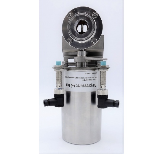 Nerezová klapka přímá DN25, clamp typ C-C, s pneumatickým pohonem