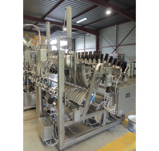 Plnící linka automatická, pro nápojový průmysl