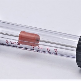 Plováčkový průtokoměr /rotametr/, 0.01~0.1 m3/hod, vnitřní závit BSP 1/2"