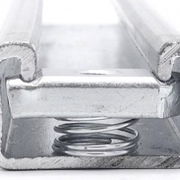 Posuvné matice s pružinou M8