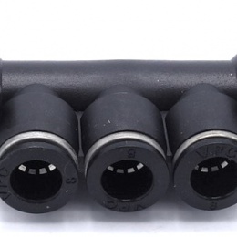 Rozdělovací kus nástrčné šroubení