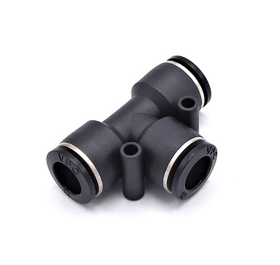 Spojka T 	Nástrčné šroubení z plastu IndCom CZ